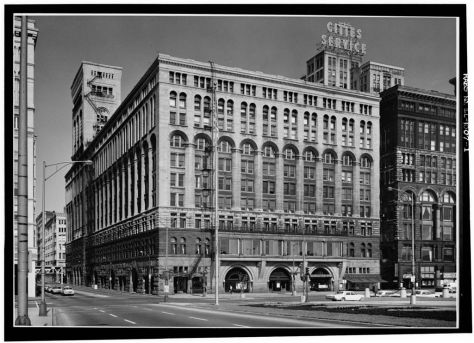 Auditorium Building, Chicago, IL.  Designed by Adler & Sullivan. Photographs, Historic American Building Survey, National Park Service, U.S. Department of the Interior, 1979. From Prints and Photographs Division, Library of Congress: HABS ILL,16-CHIG,39—1; http://www.loc.gov/pictures/resource/hhh.il0091.photos.061068p/?co=hh accessed February 18, 2015.